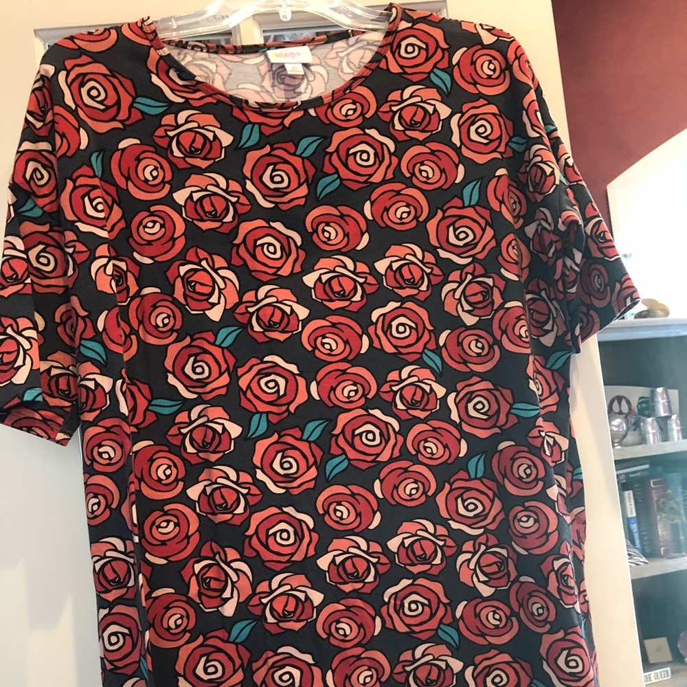 Lularoe row Irma in extra small